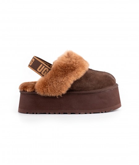 Ugg chanel in camoscio marrone