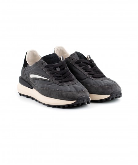 Sneaker in camoscio e tessuto tecnico grigio