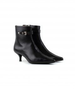 Stivaletto in pelle nera