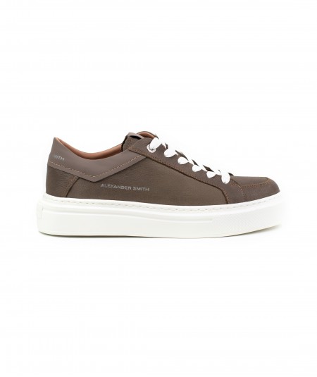 Sneaker in pelle marrone