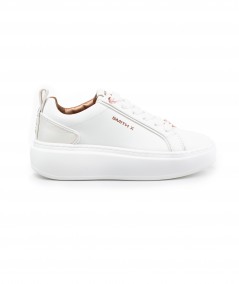 Sneaker in pelle bianca e avorio