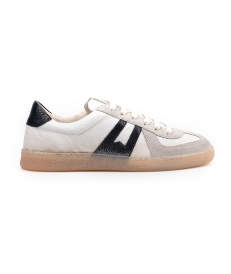 Sneaker in camoscio avorio e pelle bianca