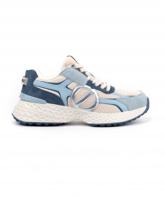 Sneaker in camoscio celeste e rete avorio