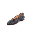 Ballerina in pelle nera