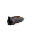 Ballerina in pelle nera