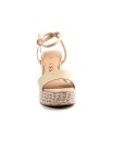Sandalo in pelle beige con zeppa